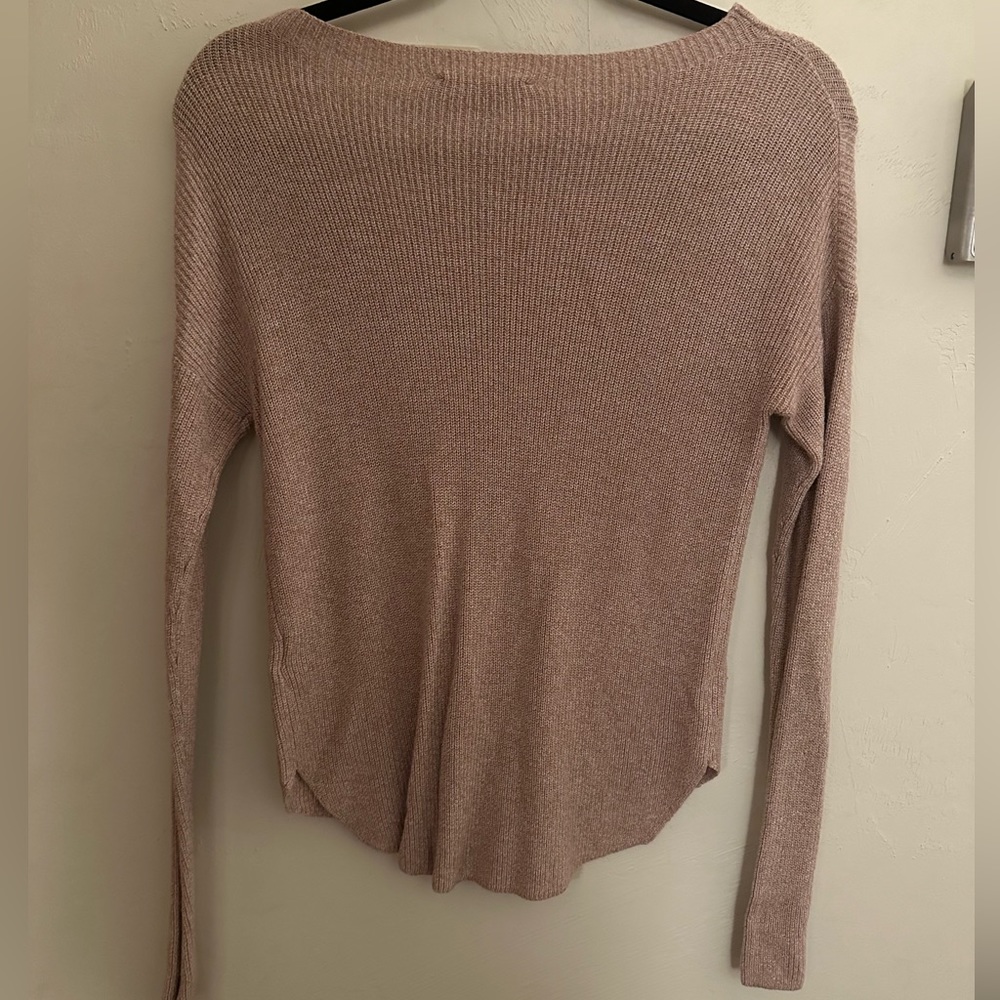 Express Sweater - Picture 2 of 3